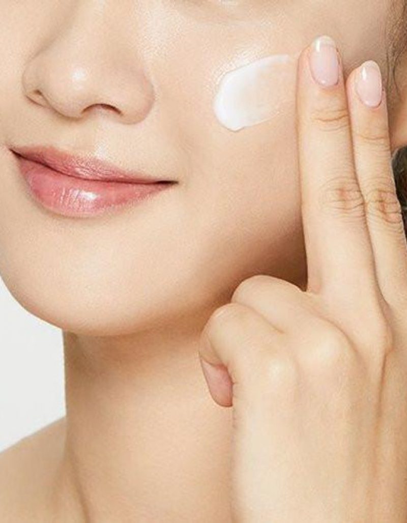 Why an Overnight Spa Mask Deserves a Spot in Your Routine